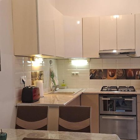 Center Royalty Apartment Budapest Eksteriør bilde