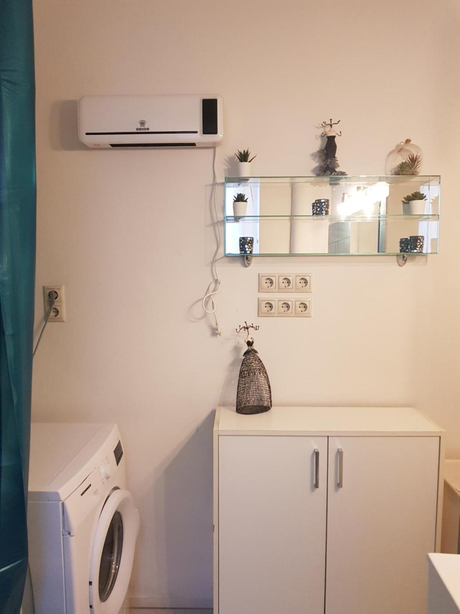 Center Royalty Apartment Budapest Eksteriør bilde